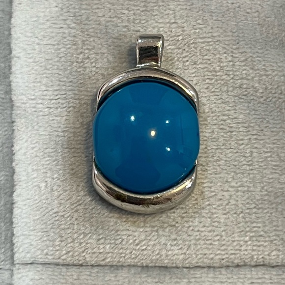 Silver and Blue Jewelry Set/ring & pendant - Picture 3 of 11